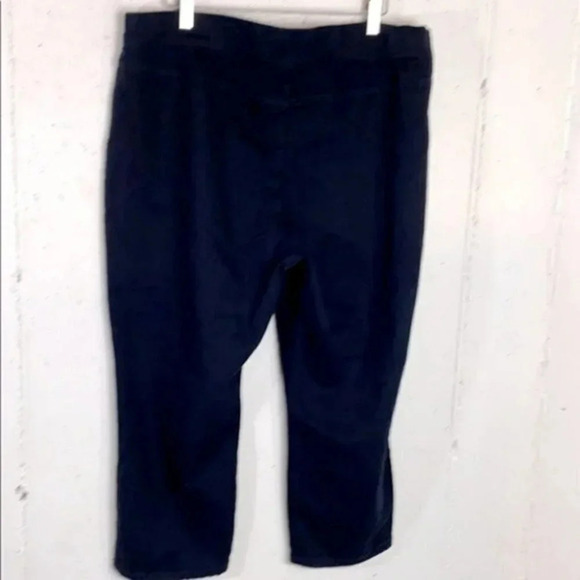 Bandolino 16 stretch pull up crop blue jeans - Picture 2 of 5